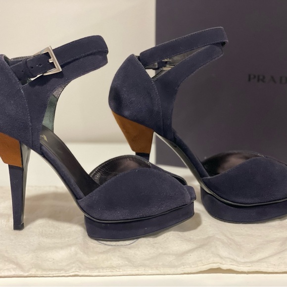 Never been worn Navy blue Prada Heels - Picture 7 of 8